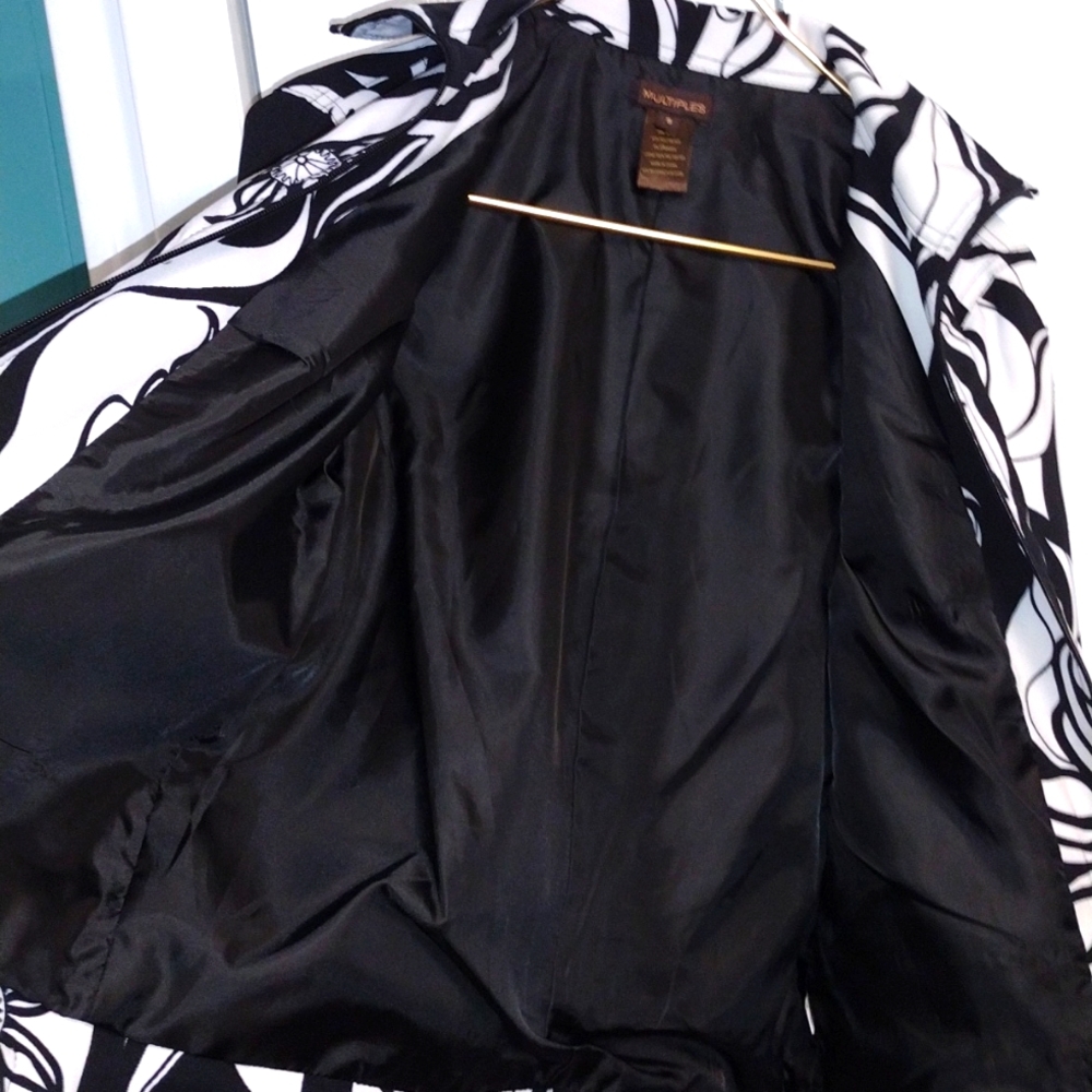 Woman's Multiples Light Fall Jacket Small Full Zi… - image 7